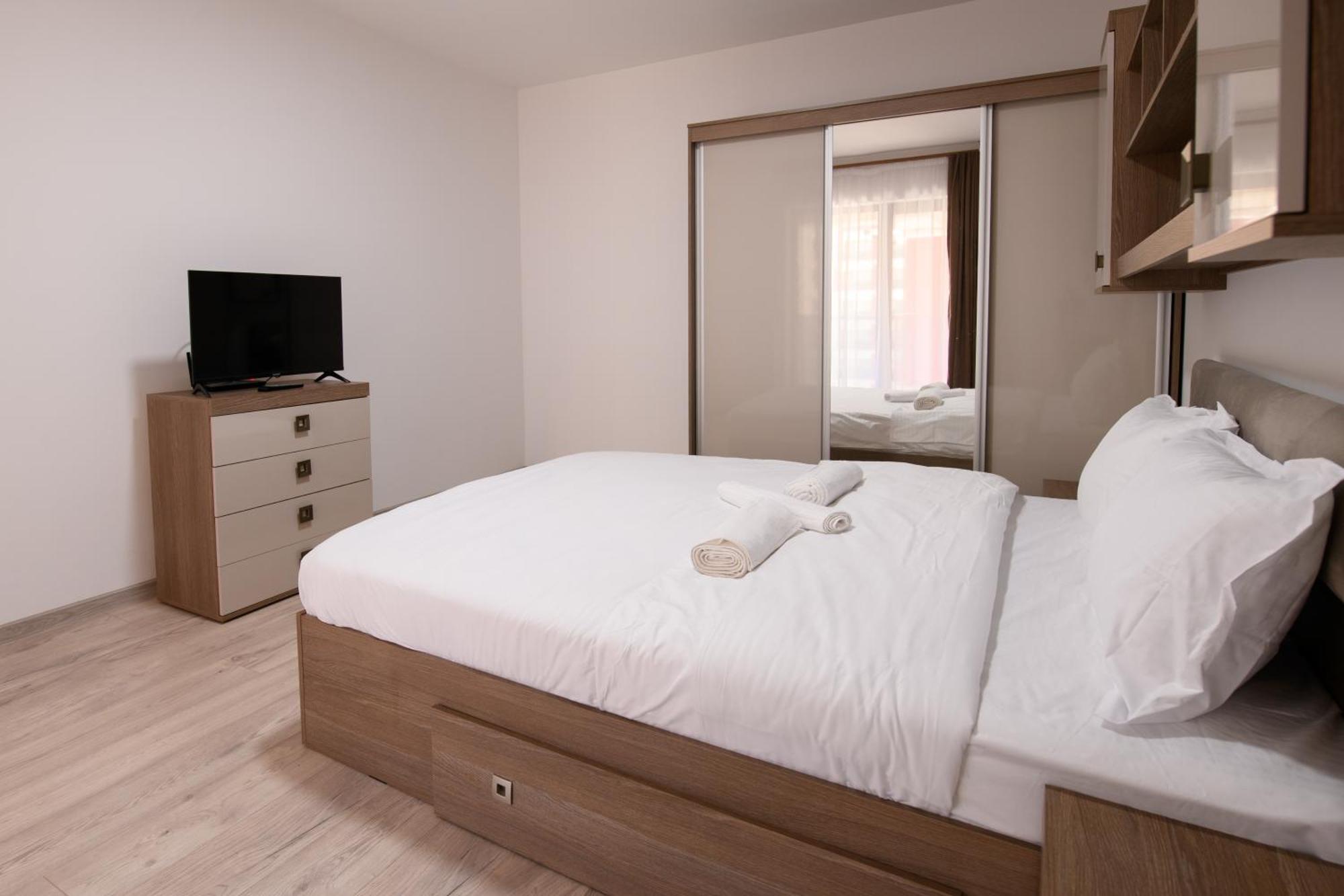 Smart Living Plaza Lejlighed Bukarest Eksteriør billede